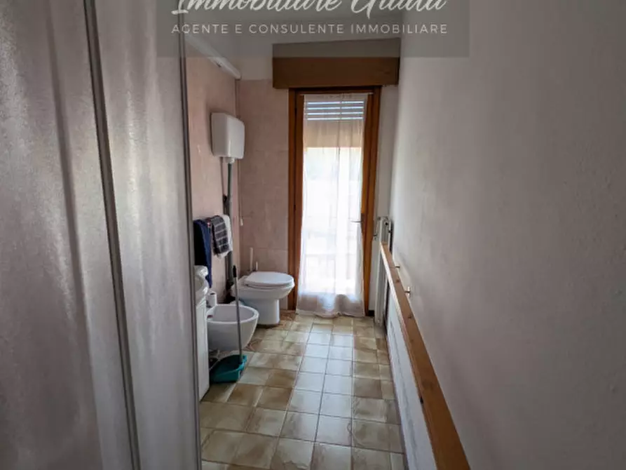 Immagine 9 di Casa bifamiliare in vendita  a Vittorio Veneto