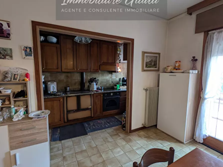 Immagine 15 di Casa bifamiliare in vendita  a Vittorio Veneto