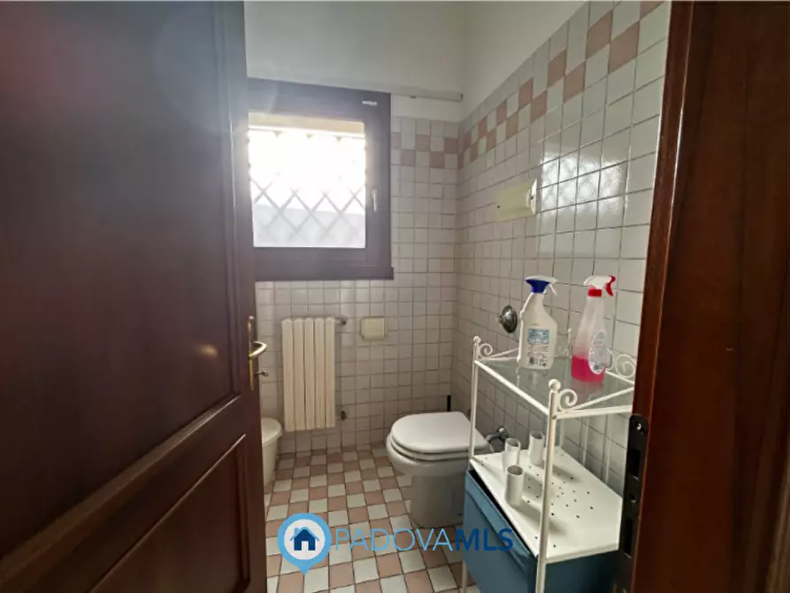 Immagine 9 di Attività commerciale in vendita  in via san marco, 141 a Padova