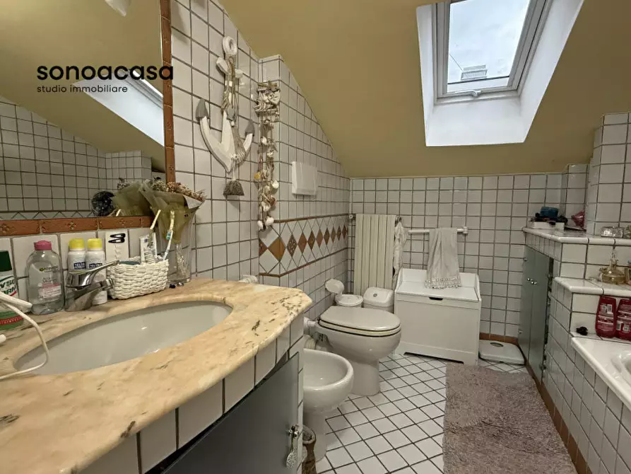 Immagine 18 di Appartamento in vendita  in Strada Provinciale Corinaldese Grazie a Senigallia