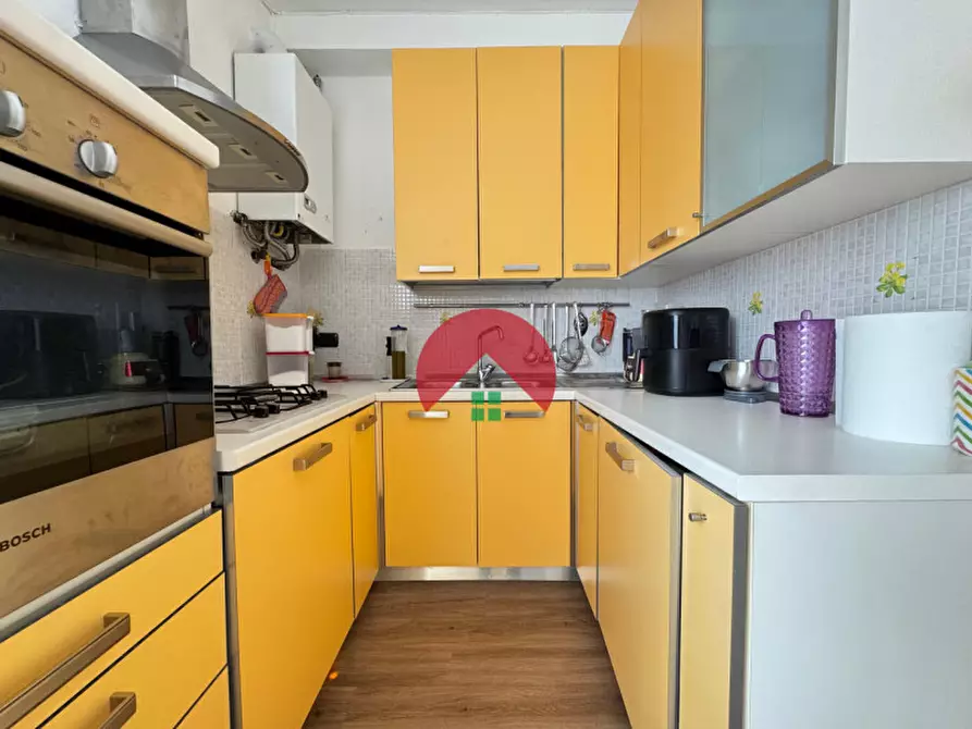 Immagine 9 di Appartamento in vendita  in Via Francesco Paolo Lecce a Matera