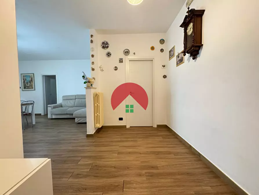 Immagine 15 di Appartamento in vendita  in Via Francesco Paolo Lecce a Matera