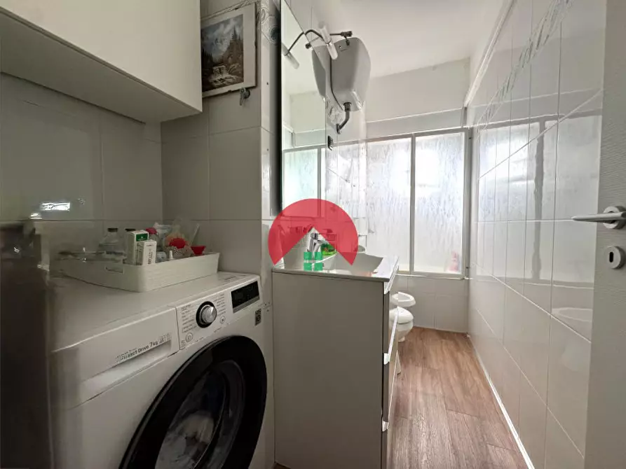 Immagine 17 di Appartamento in vendita  in Via Francesco Paolo Lecce a Matera