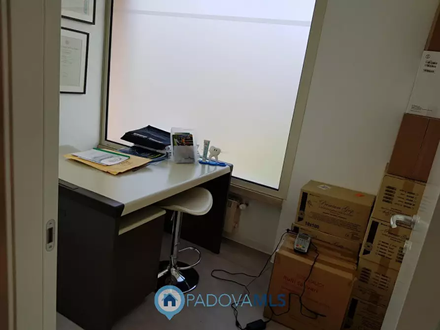 Immagine 3 di Ufficio in vendita  in Via Dante Alighieri a Polesella