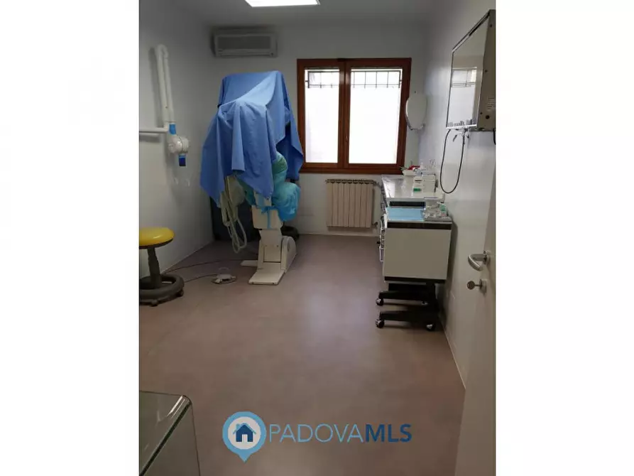 Immagine 4 di Ufficio in vendita  in Via Dante Alighieri a Polesella