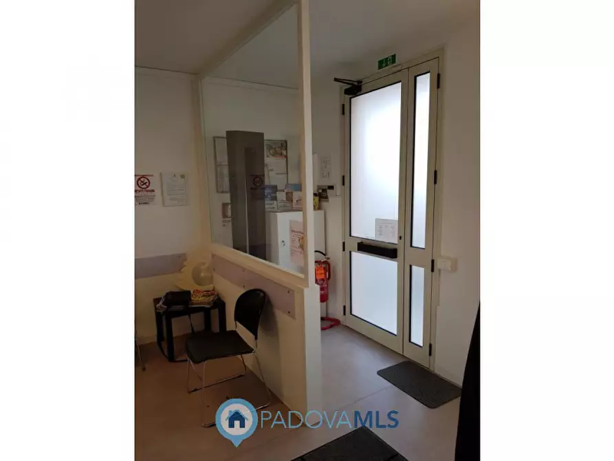 Immagine 11 di Ufficio in vendita  in Via Dante Alighieri a Polesella