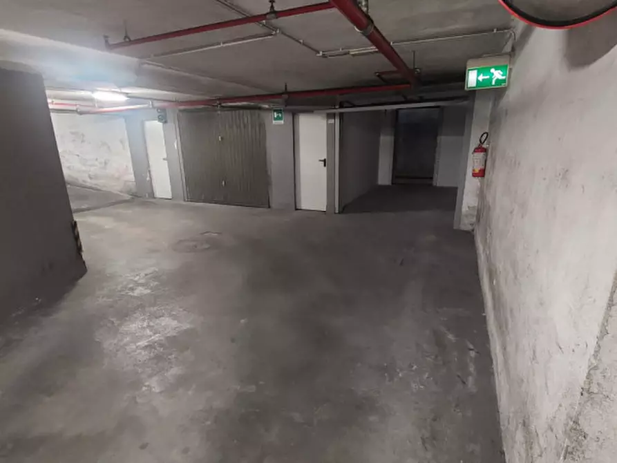 Immagine 3 di Garage in affitto  in Via Monte Ortigara 2C a Verona