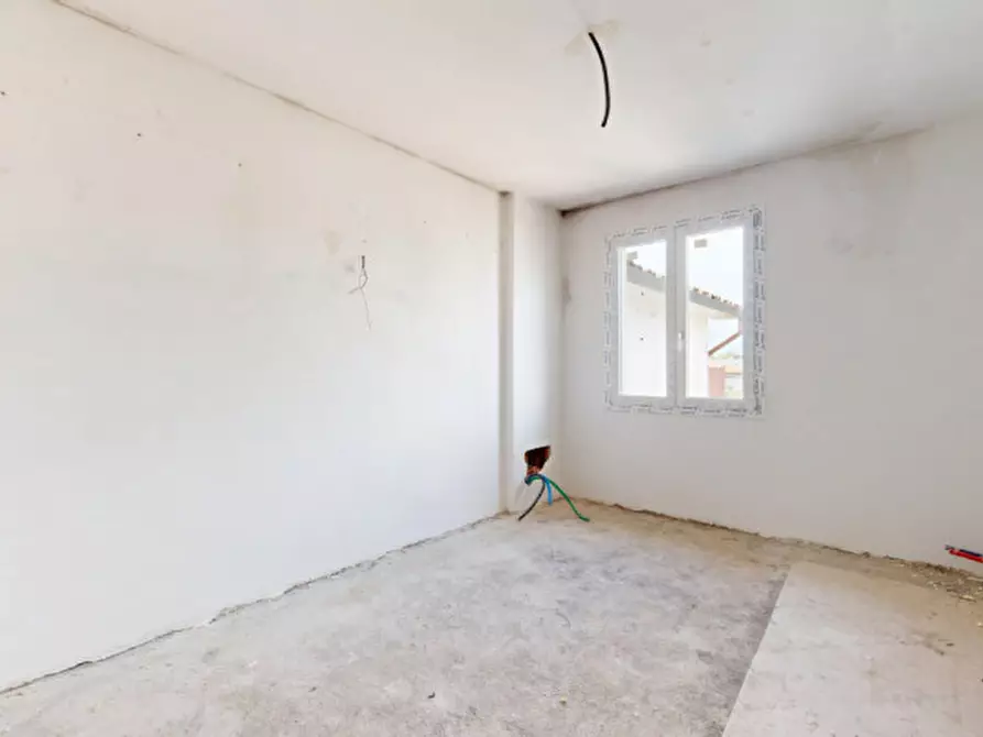 Immagine 10 di Appartamento in vendita  a Bolzano Vicentino