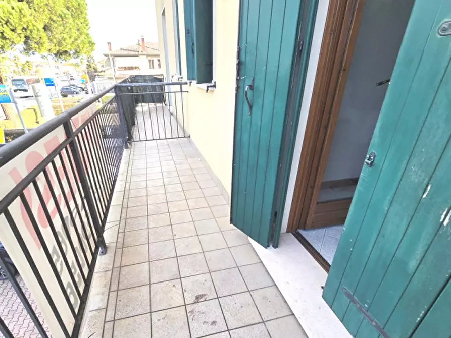 Immagine 4 di Appartamento in vendita  in Campolongo Maggiore a Campolongo Maggiore