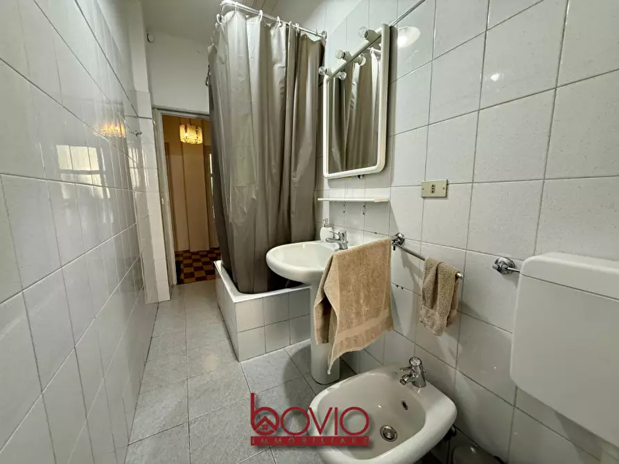 Immagine 35 di Appartamento in affitto  in via domodossola 6 a Torino