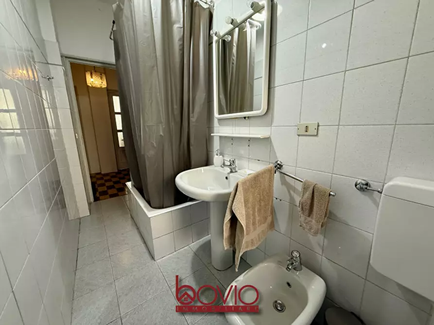 Immagine 36 di Appartamento in affitto  in via domodossola 6 a Torino