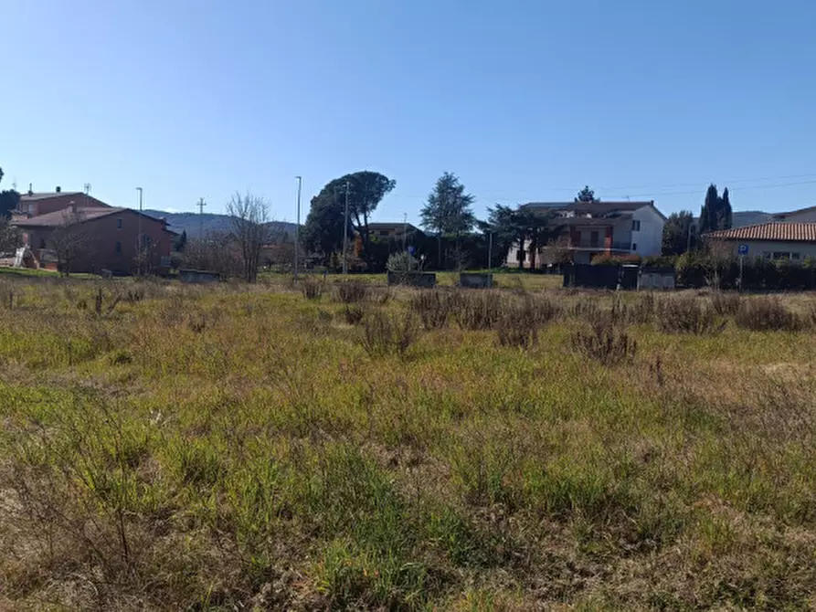 Immagine 9 di Terreno in vendita  in Castelvieto a Corciano