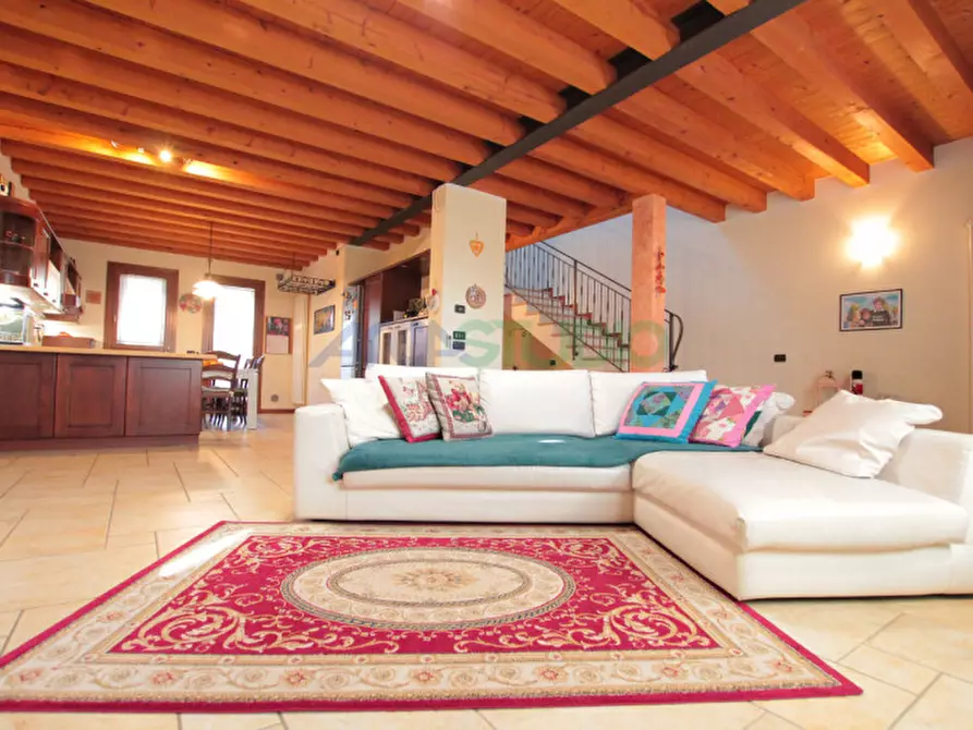 Immagine 2 di Casa bifamiliare in vendita  in Via Dante a Gazzo Padovano