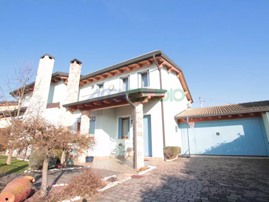 Immagine 5 di Casa bifamiliare in vendita  in Via Dante a Gazzo Padovano