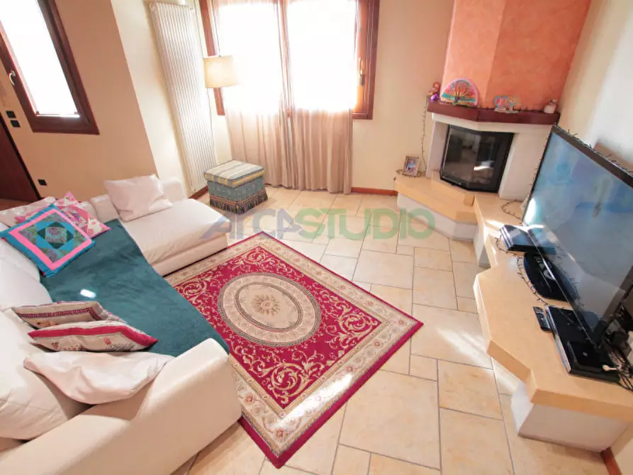 Immagine 10 di Casa bifamiliare in vendita  in Via Dante a Gazzo Padovano