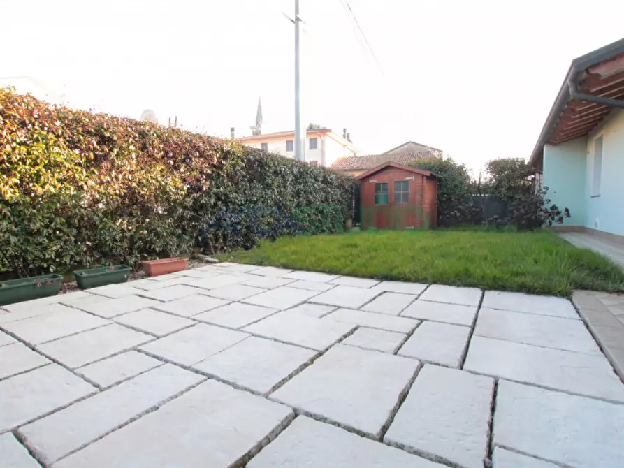 Immagine 17 di Casa bifamiliare in vendita  in Via Dante a Gazzo Padovano