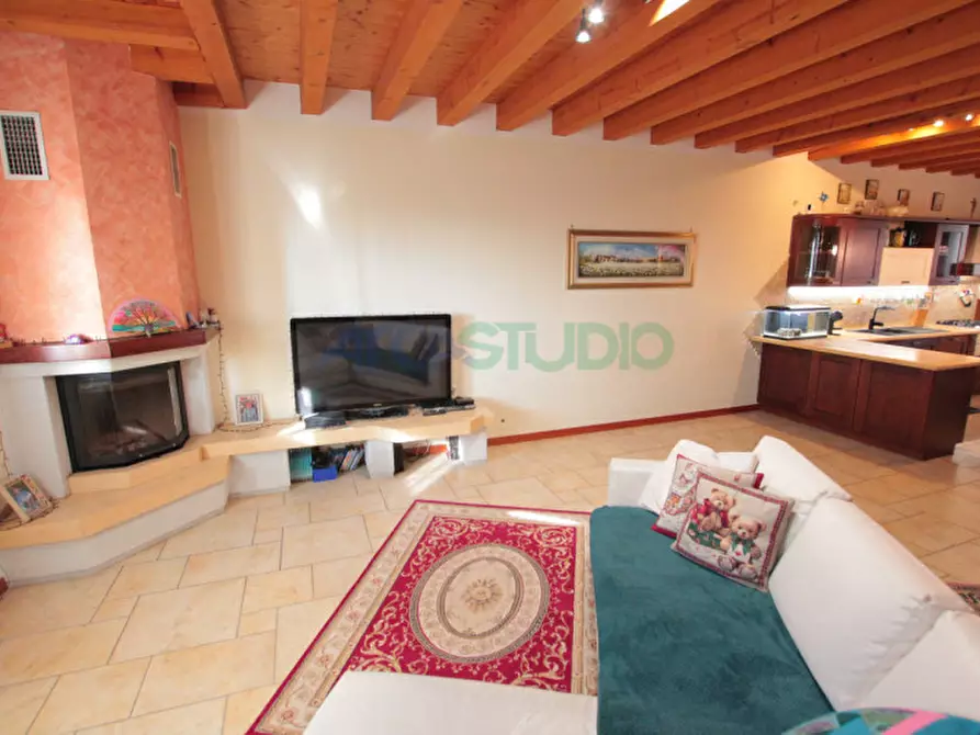 Immagine 49 di Casa bifamiliare in vendita  in Via Dante a Gazzo Padovano