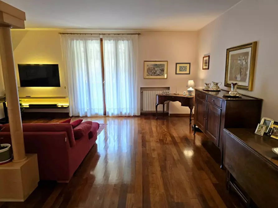 Immagine 3 di Casa bifamiliare in vendita  in Via Pietro Mascagni a Albignasego