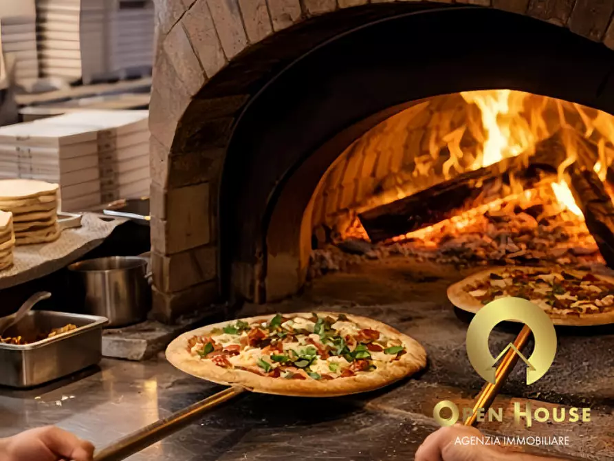 Immagine 4 di Attività commerciale in vendita  in via passau 14, montecchio maggiore a Montecchio Maggiore