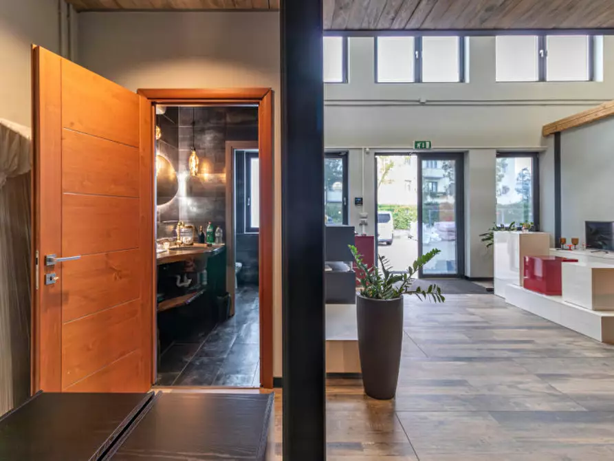 Immagine 12 di Capannone industriale in vendita  in Via Mori a Budrio