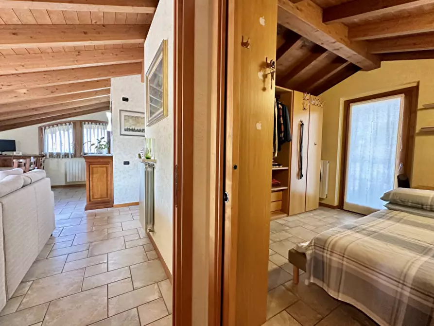 Immagine 12 di Appartamento in vendita  in Via Giosuè Carducci 19/A a Azzano San Paolo