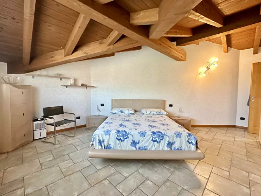 Immagine 16 di Appartamento in vendita  in Via Giosuè Carducci 19/A a Azzano San Paolo