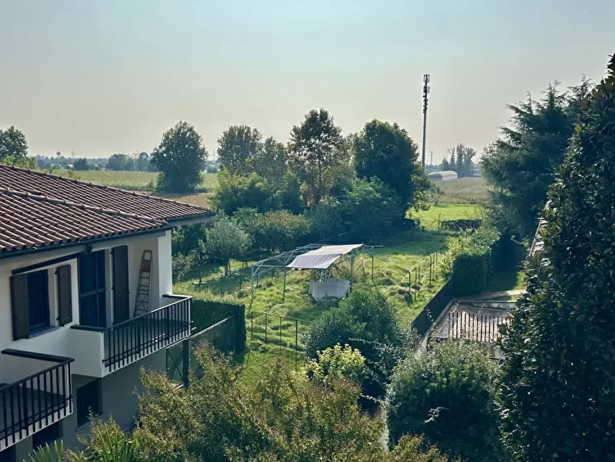 Immagine 41 di Appartamento in vendita  in Via Giosuè Carducci 19/A a Azzano San Paolo