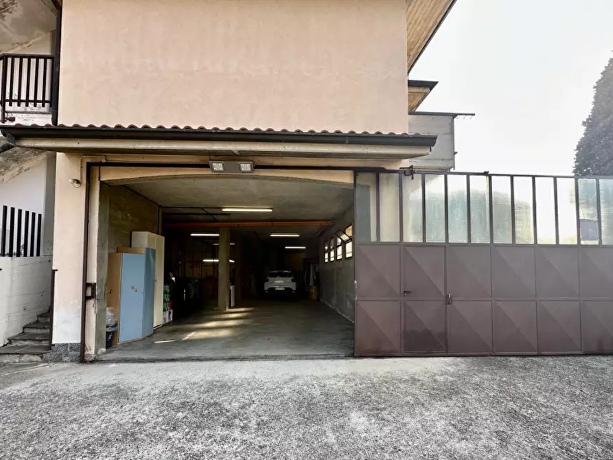 Immagine 44 di Appartamento in vendita  in Via Giosuè Carducci 19/A a Azzano San Paolo