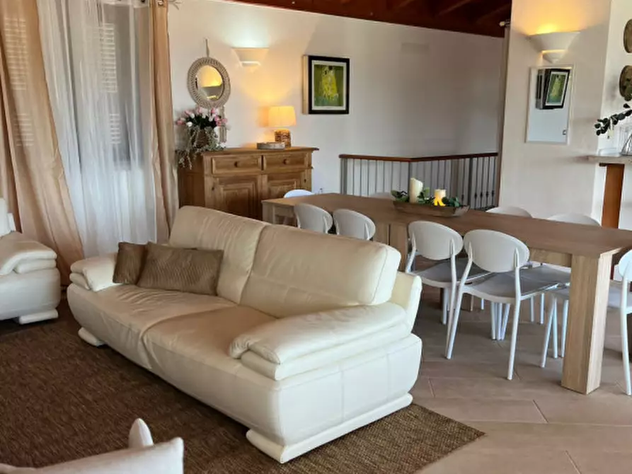 Immagine 16 di Villa in vendita  a Golfo Aranci