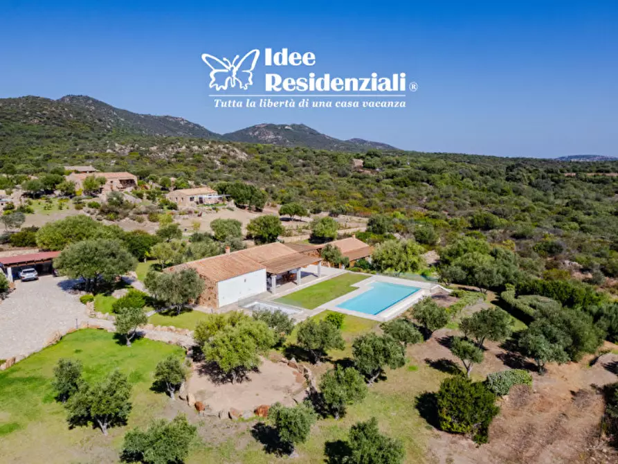 Immagine 55 di Villa in vendita  a Golfo Aranci