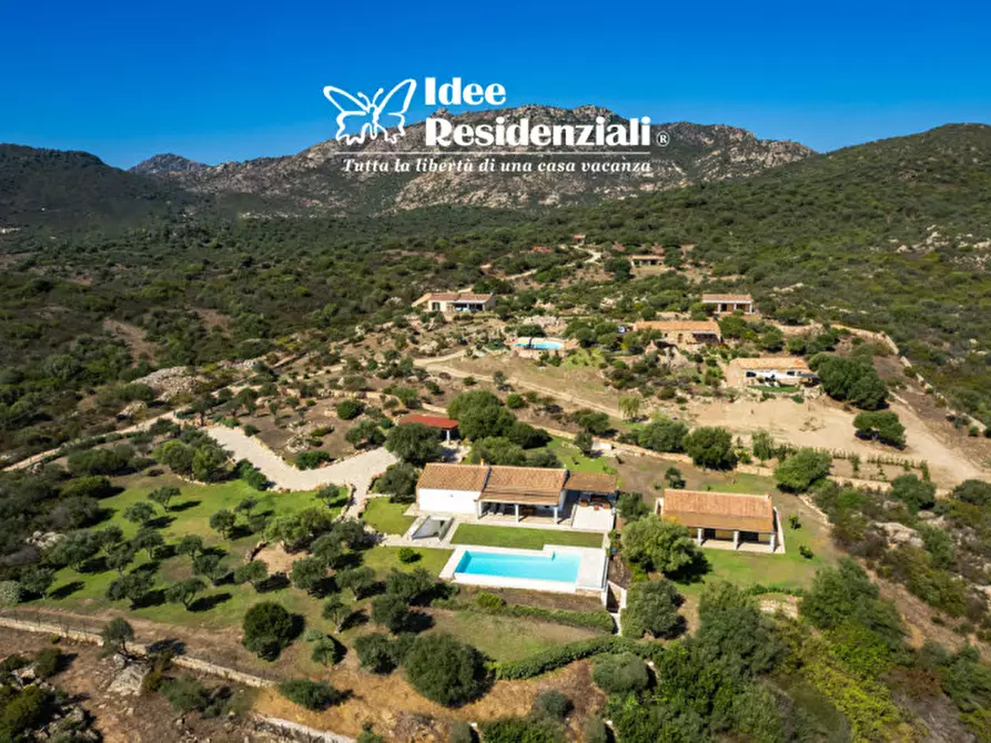 Immagine 61 di Villa in vendita  a Golfo Aranci