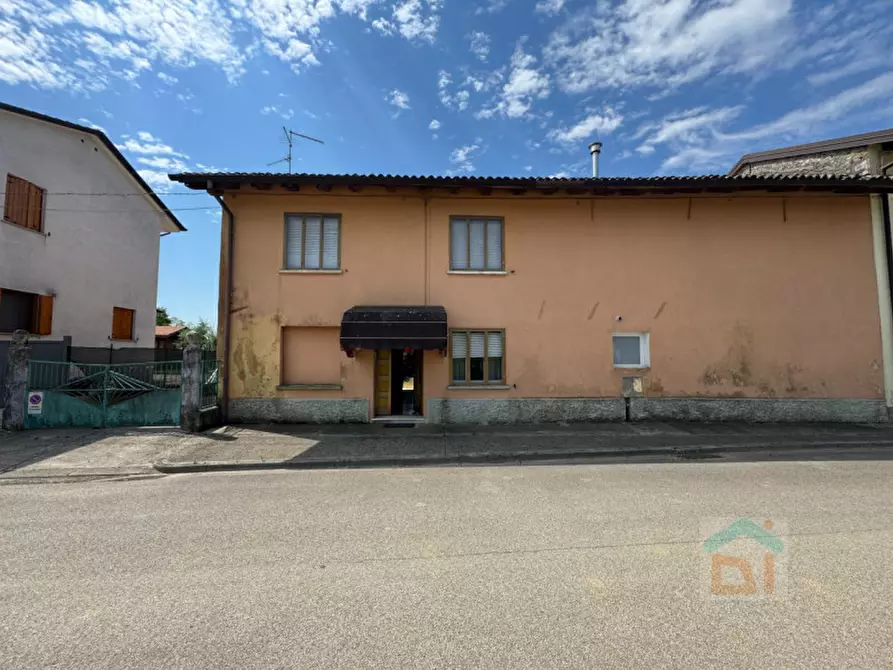 Immagine 1 di Villetta a schiera in vendita  in Via dei prati 4 a Trivignano Udinese
