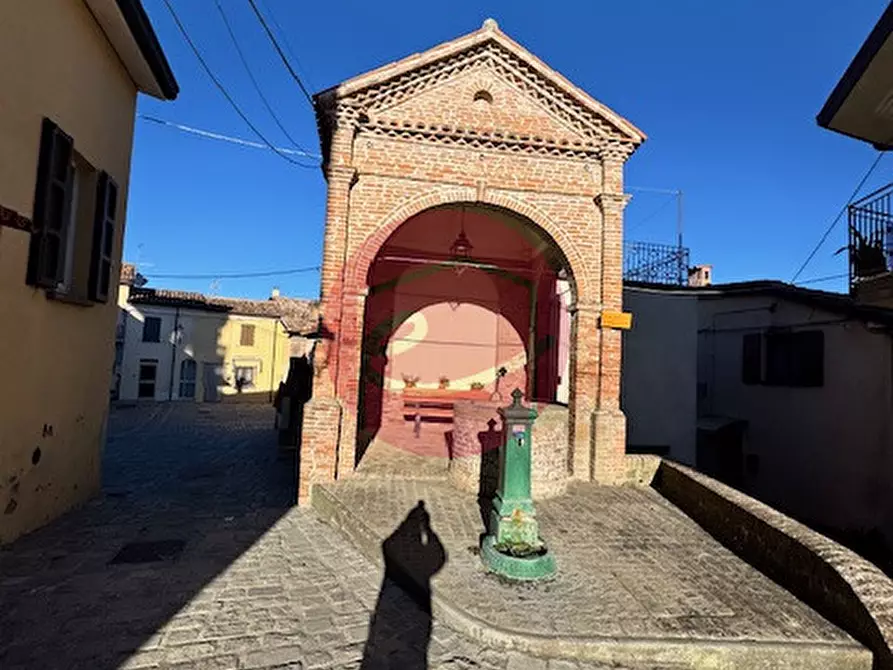 Immagine 5 di Villetta a schiera in vendita  a Borghi