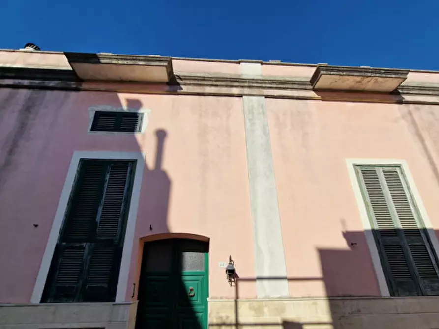 Immagine 2 di Villa in vendita  in Via Giardino Contursi 14 a Parabita