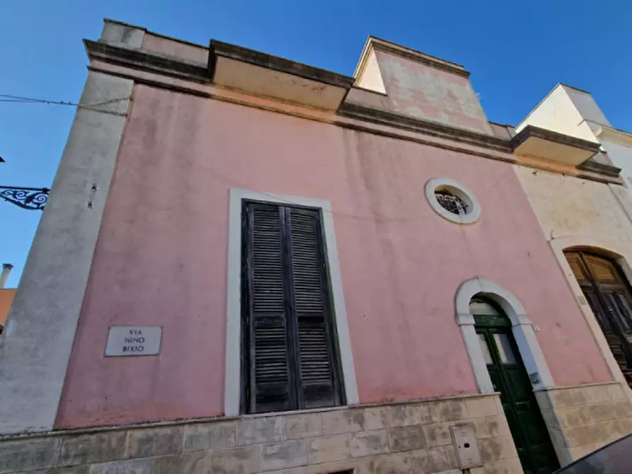 Immagine 6 di Villa in vendita  in Via Giardino Contursi 14 a Parabita