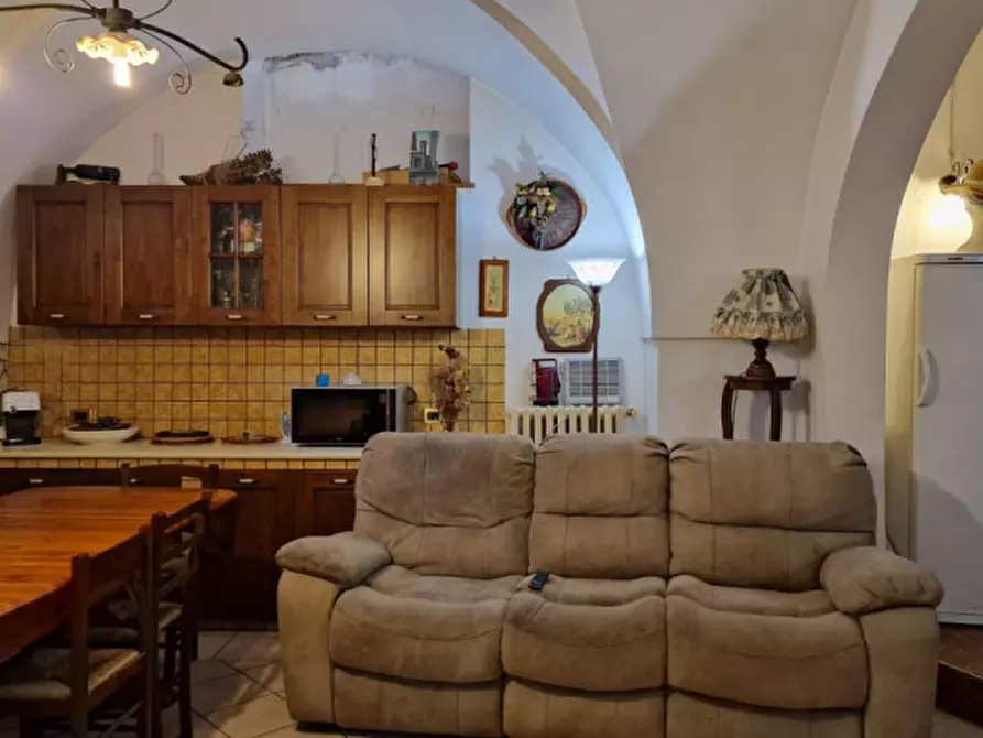 Immagine 57 di Villa in vendita  in Via Giardino Contursi 14 a Parabita