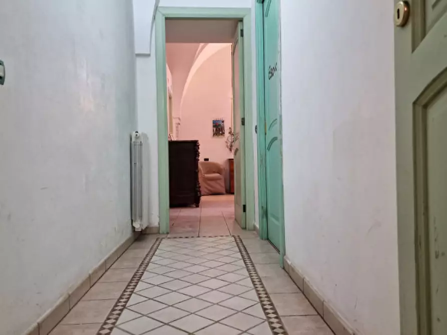 Immagine 67 di Villa in vendita  in Via Giardino Contursi 14 a Parabita