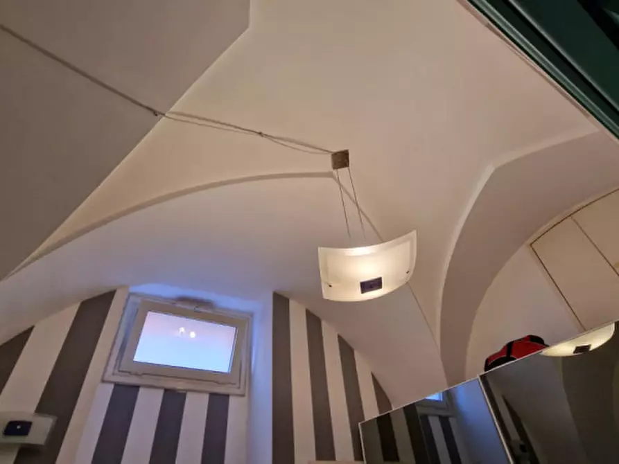 Immagine 76 di Villa in vendita  in Via Giardino Contursi 14 a Parabita