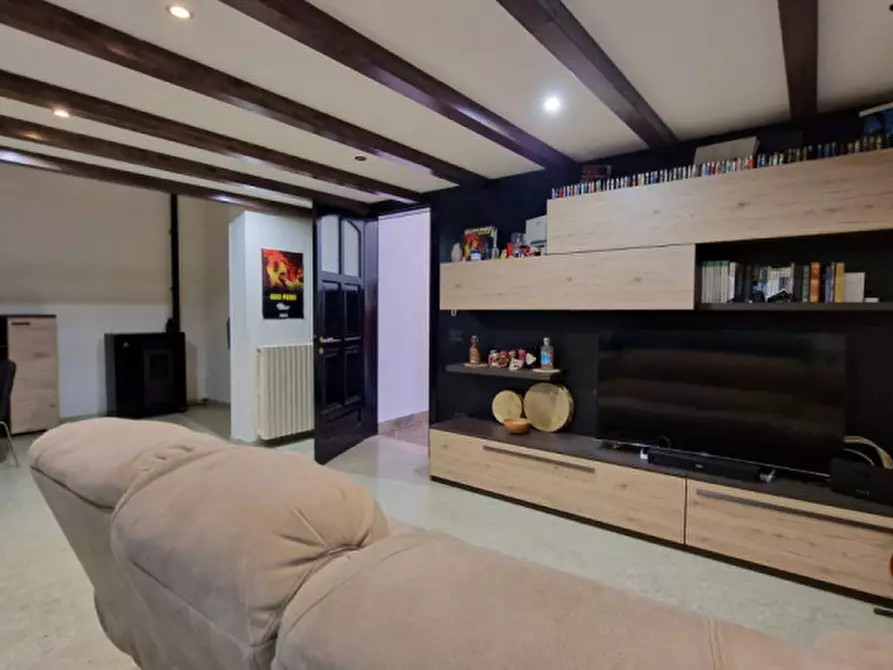 Immagine 85 di Villa in vendita  in Via Giardino Contursi 14 a Parabita