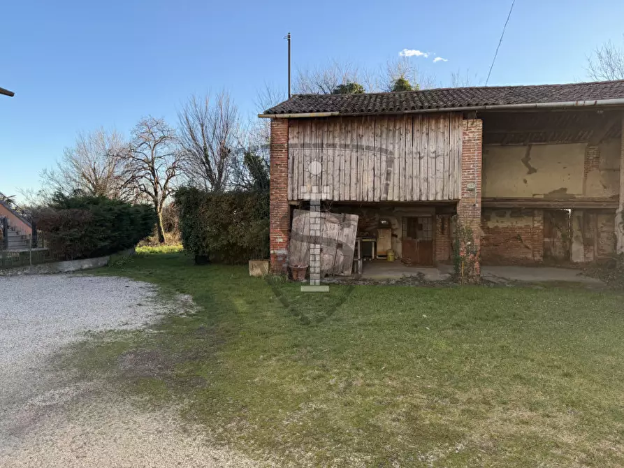 Immagine 3 di Magazzino in vendita  in Via Anconetta,11 a Colceresa