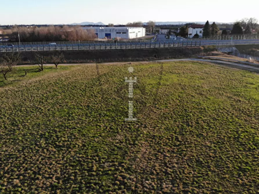 Immagine 13 di Magazzino in vendita  in Via Anconetta,11 a Colceresa