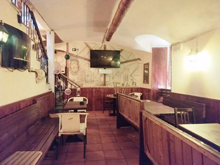 Immagine 7 di Negozio in vendita  in Via Luigi Cibrario 9 a Torino