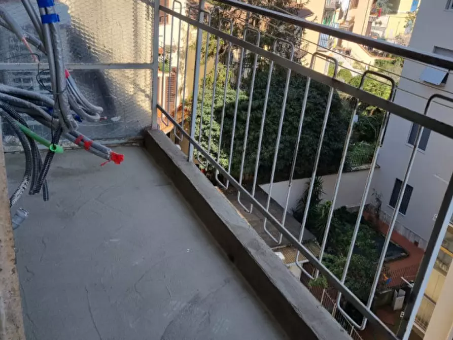 Immagine 3 di Appartamento in vendita  in VIA GASPERI a Firenze