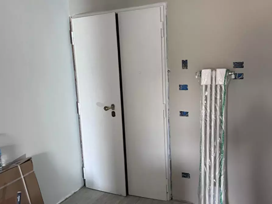 Immagine 12 di Appartamento in vendita  in VIA GASPERI a Firenze