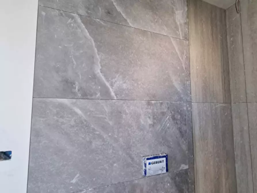 Immagine 16 di Appartamento in vendita  in VIA GASPERI a Firenze