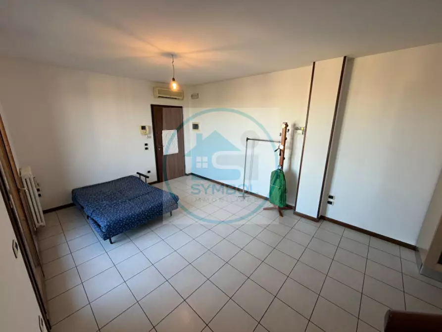 Immagine 7 di Appartamento in vendita  in Via Confalonieri a Salzano