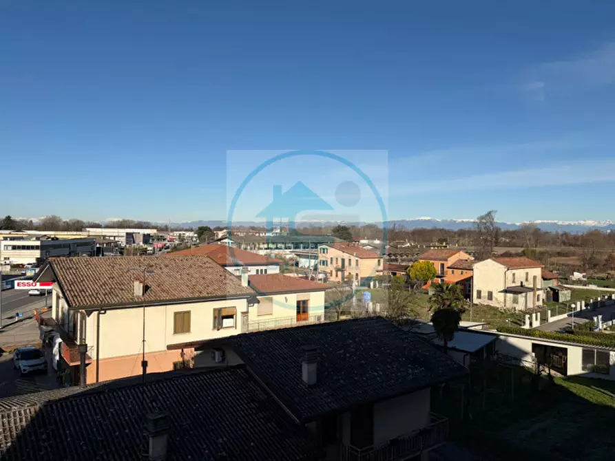 Immagine 24 di Appartamento in vendita  in Via Confalonieri a Salzano