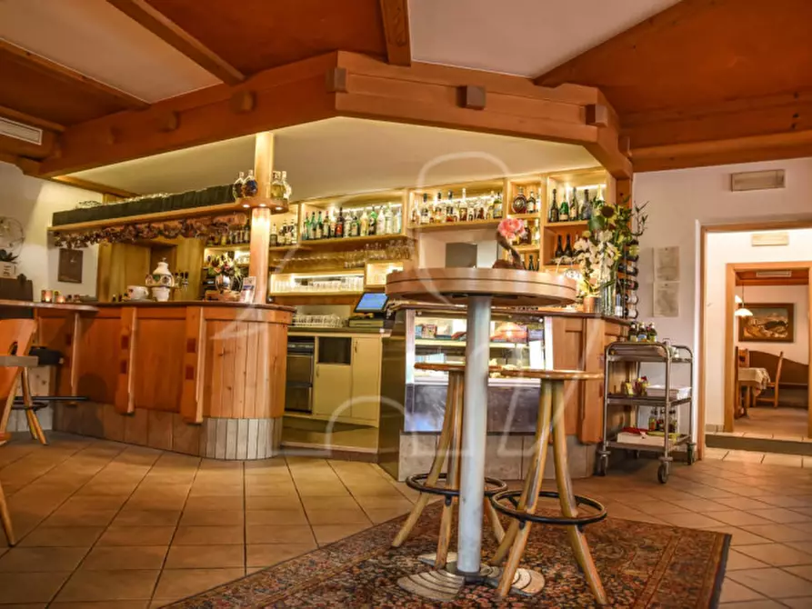 Immagine 4 di Attività commerciale in vendita  in Unterbirchabruck a Nova Ponente .Deutschnofen.