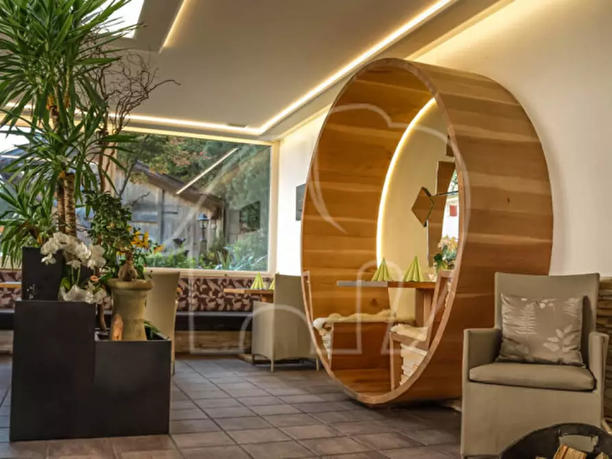 Immagine 12 di Attività commerciale in vendita  in Unterbirchabruck a Nova Ponente .Deutschnofen.