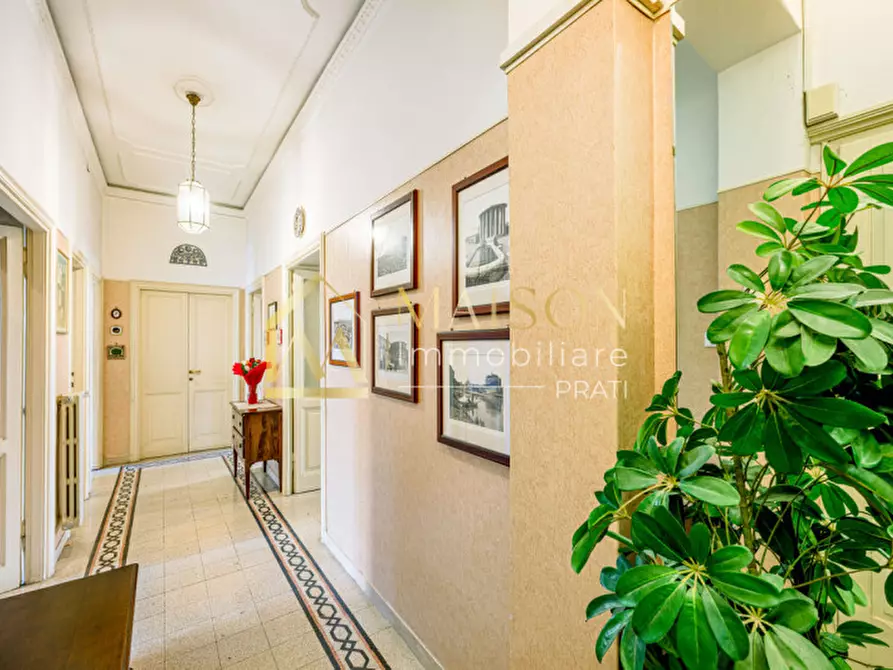 Immagine 5 di Appartamento in vendita  in Via delle Fornaci a Roma